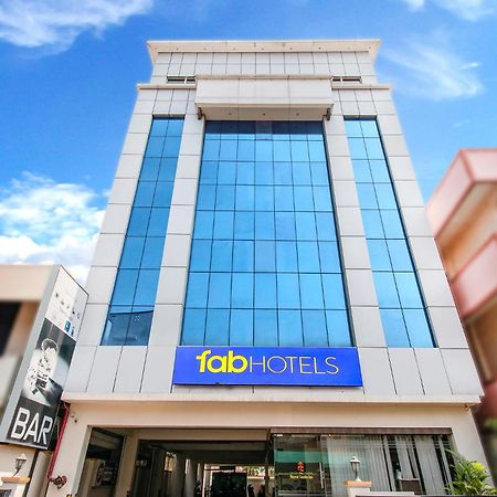Fabhotel Prime Royal Castle - Nr Coimbatore North Railway Station ภายนอก รูปภาพ