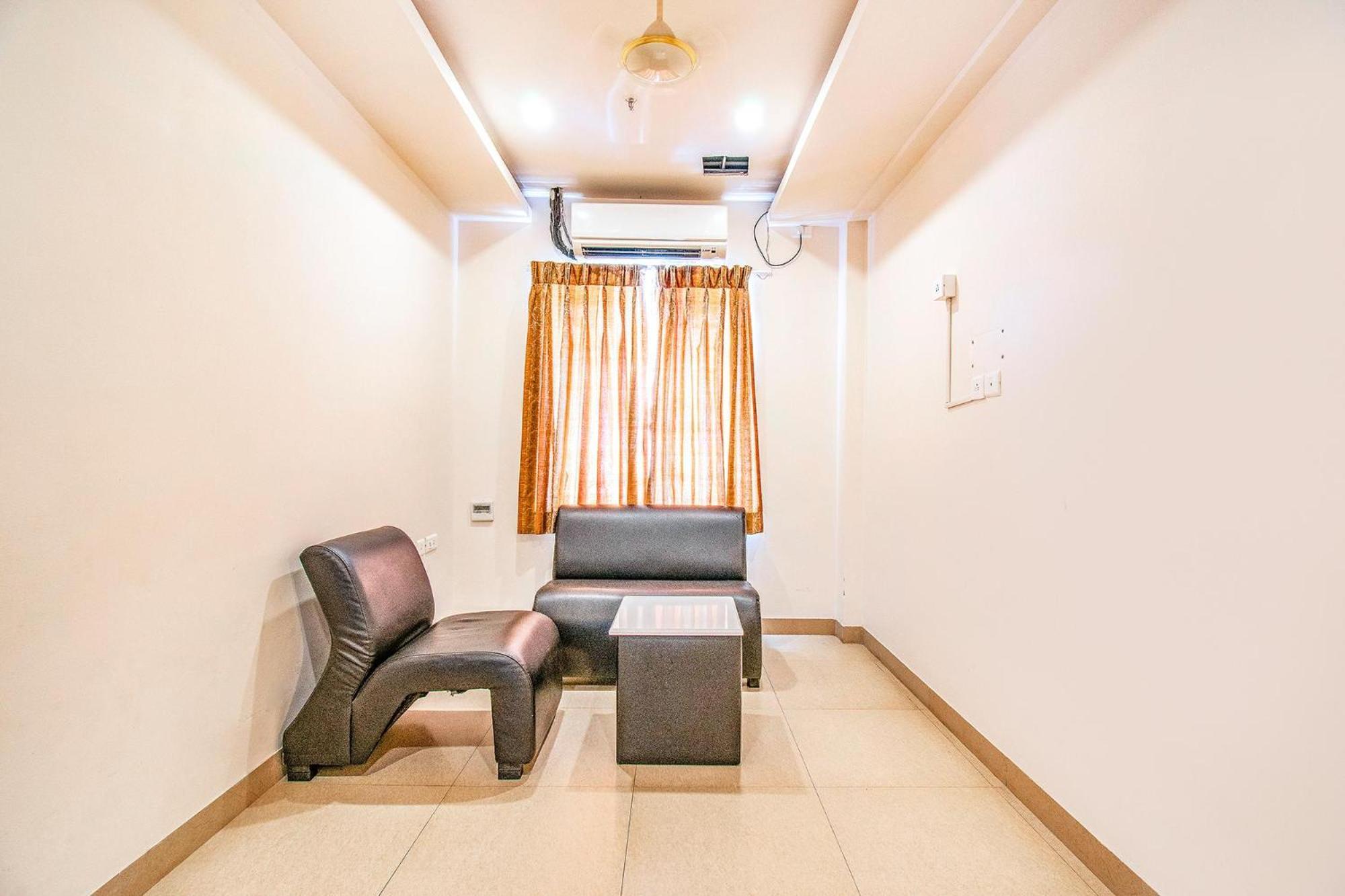 Fabhotel Prime Royal Castle - Nr Coimbatore North Railway Station ภายนอก รูปภาพ